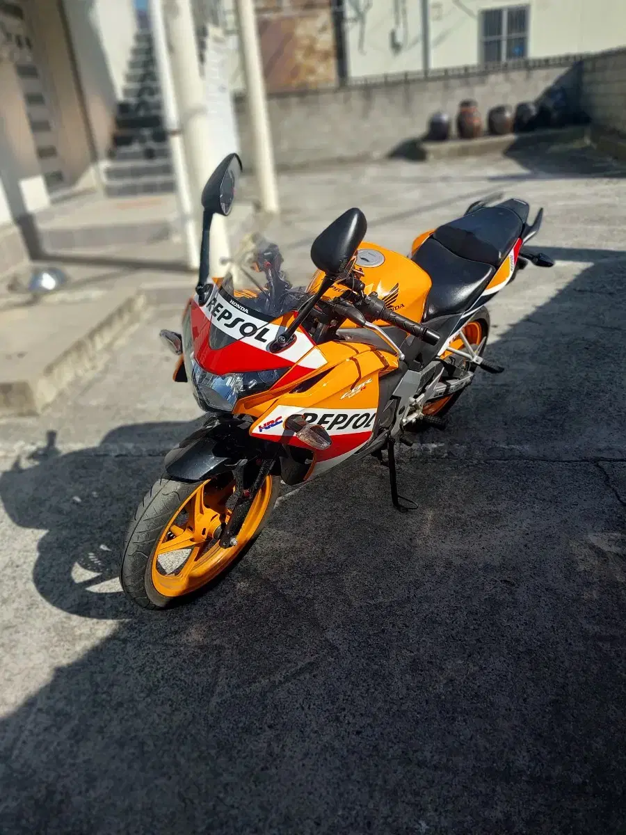 혼다 cbr125 신차급