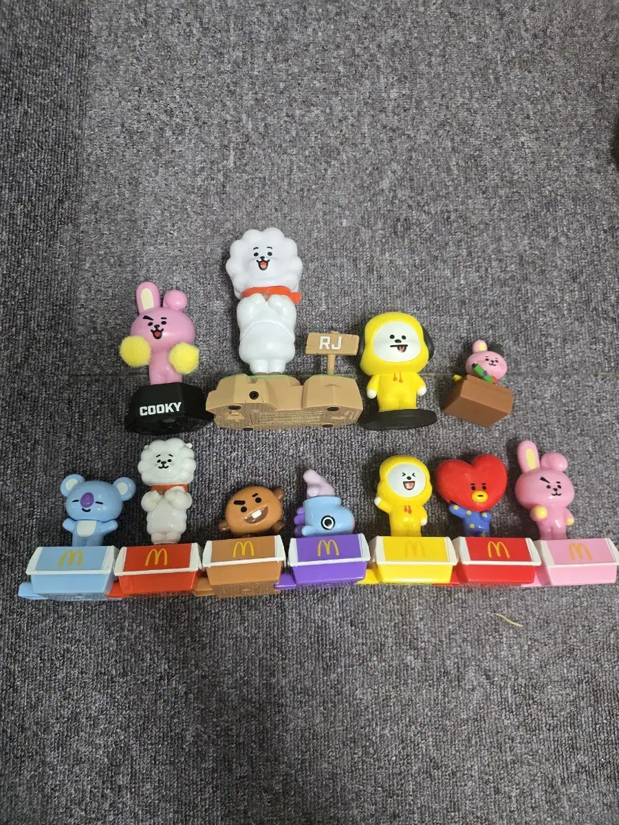 bt21피규어 일괄 판매