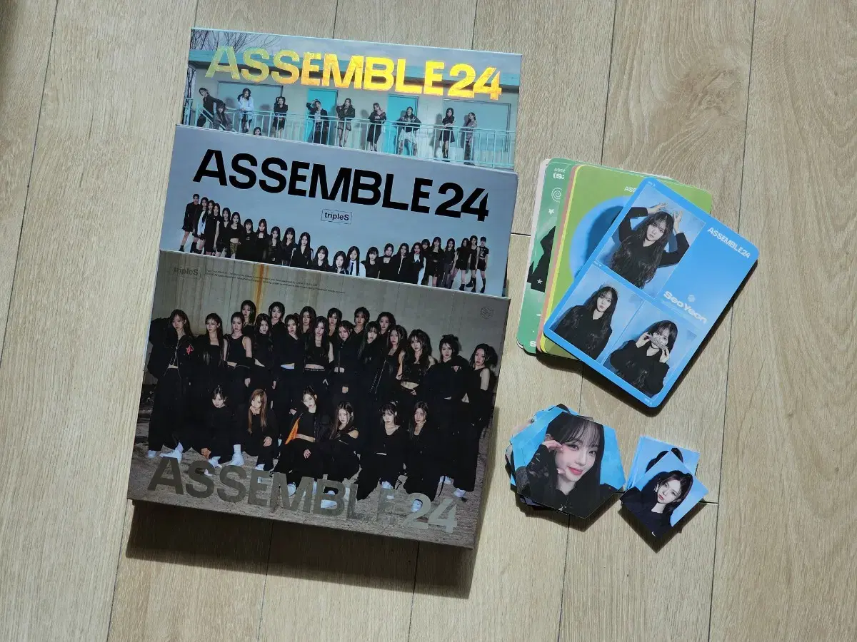 트리플에스 ASSEMBLE24 개봉앨범 구성품