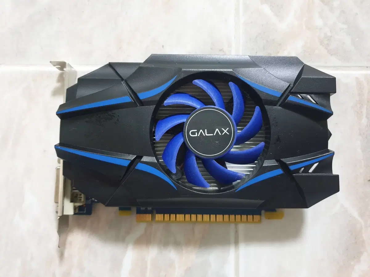 갤럭시 GTX1030 3만원