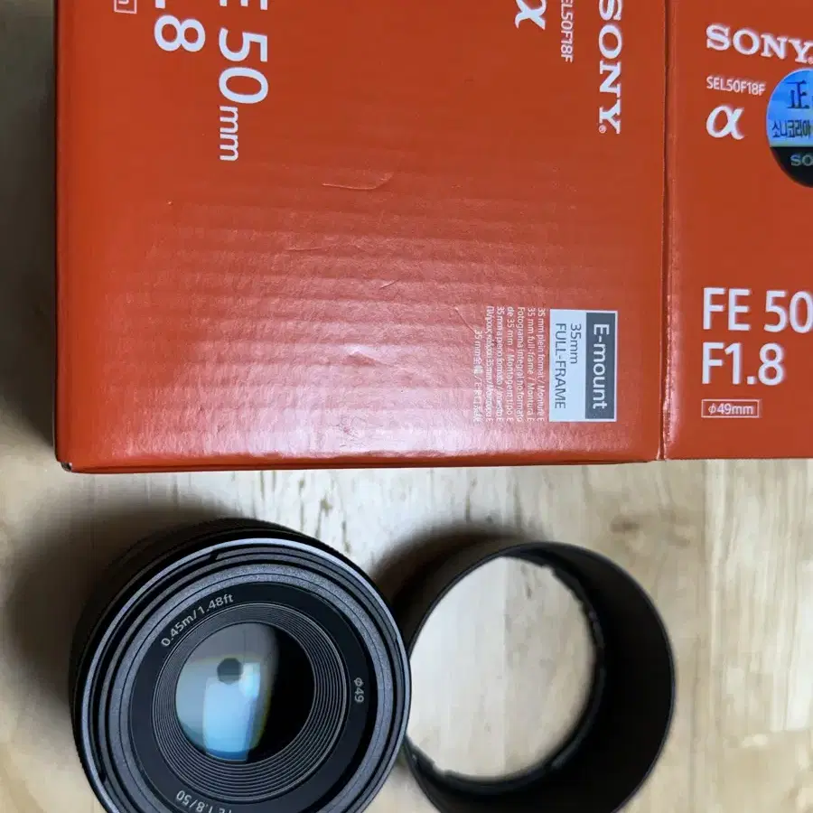 소니 50mm 1.8 팝니다 보증기간 남아있는 상품!