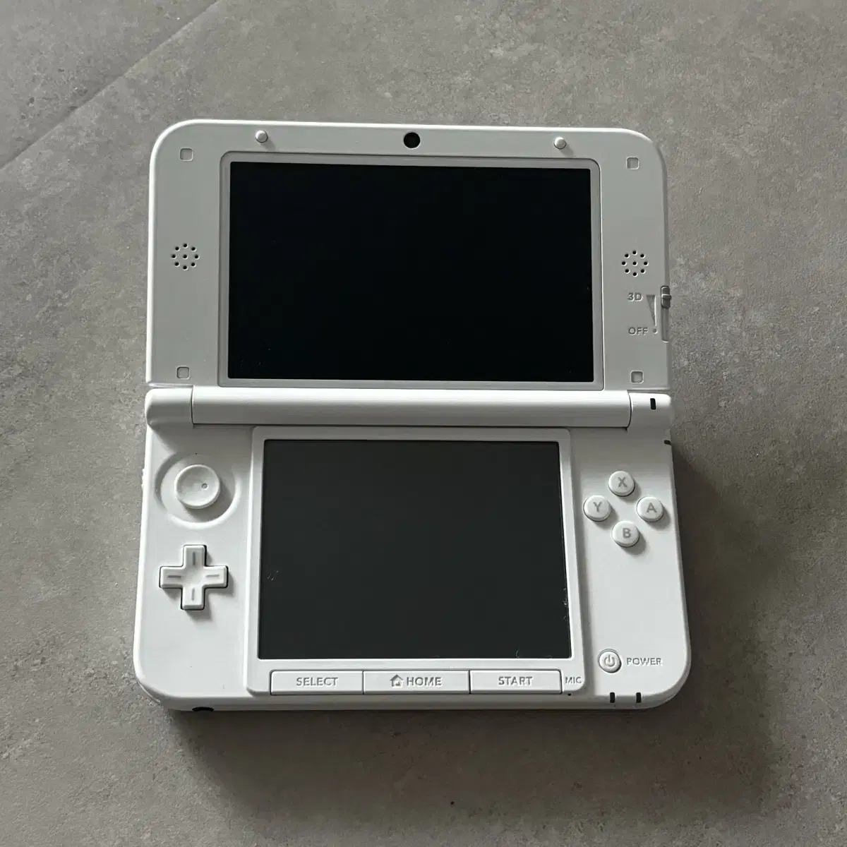 한판) 닌텐도 3ds xl 구큰다수 화이트 + 충전기