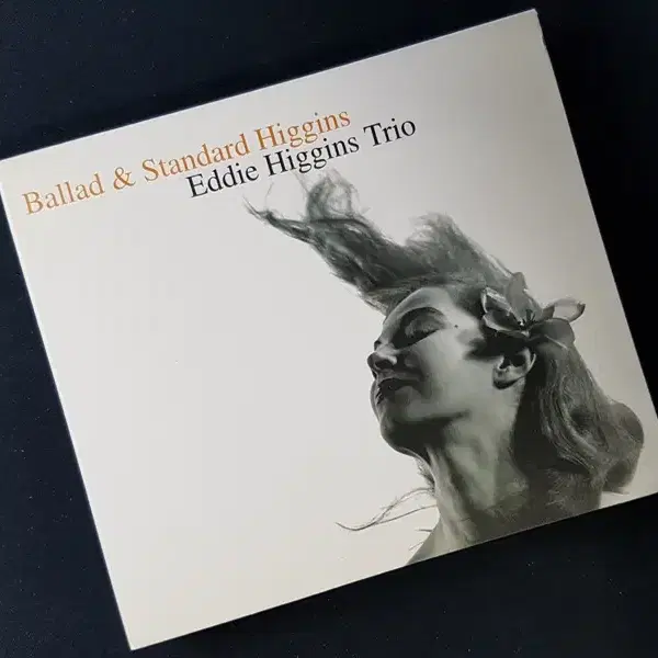 Eddie Higgins Trio - Ballad & Standard