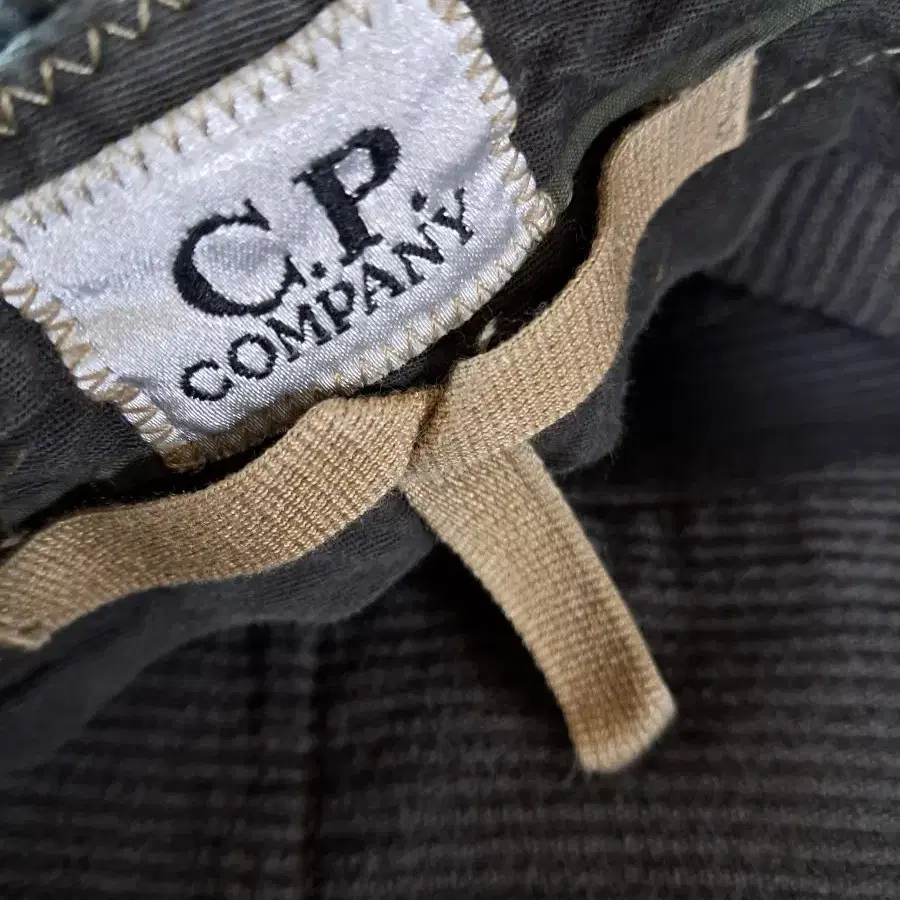 cp company 팬츠