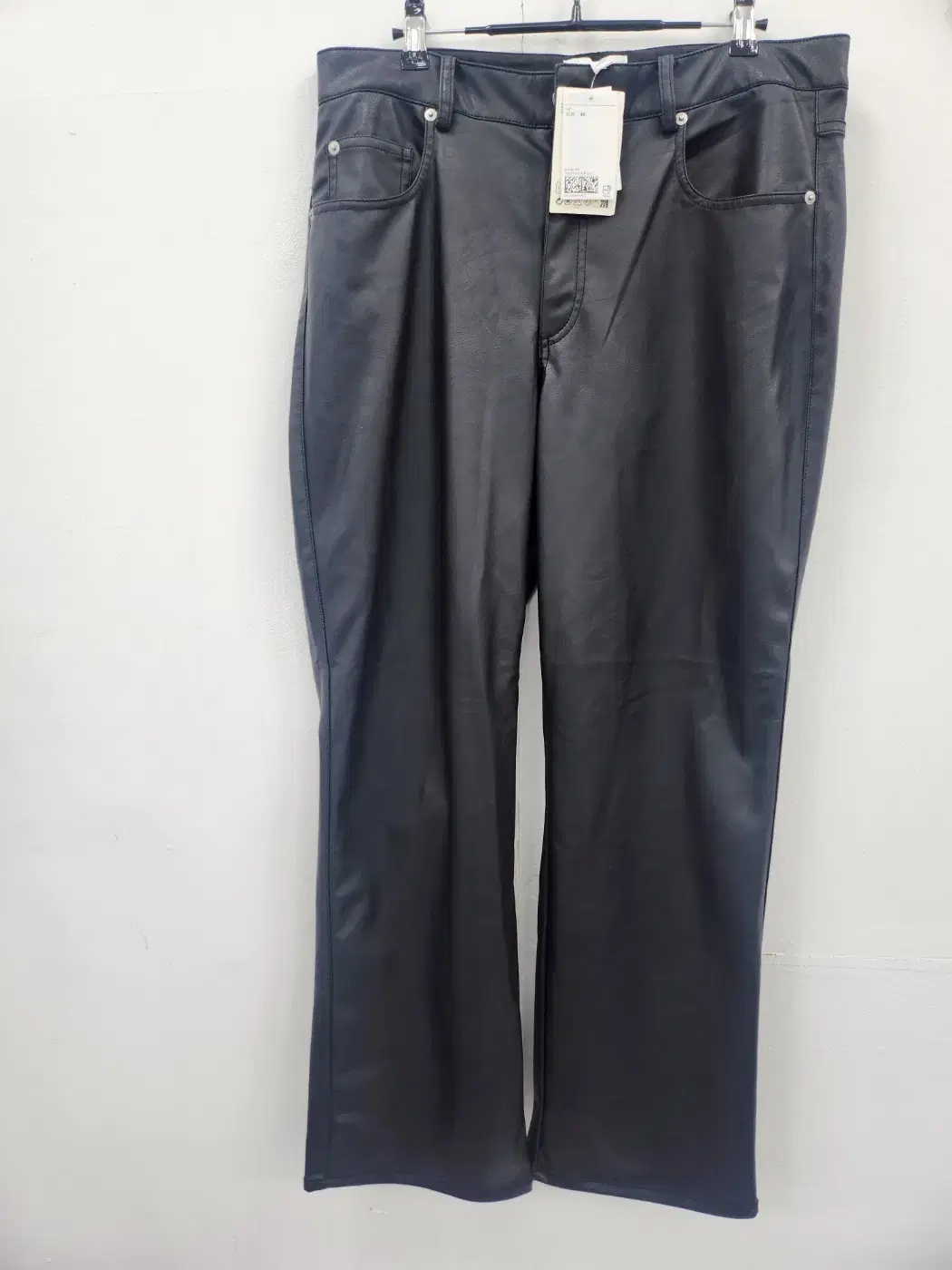 [새상품]H&M 가죽바지 레더팬츠 EUR46