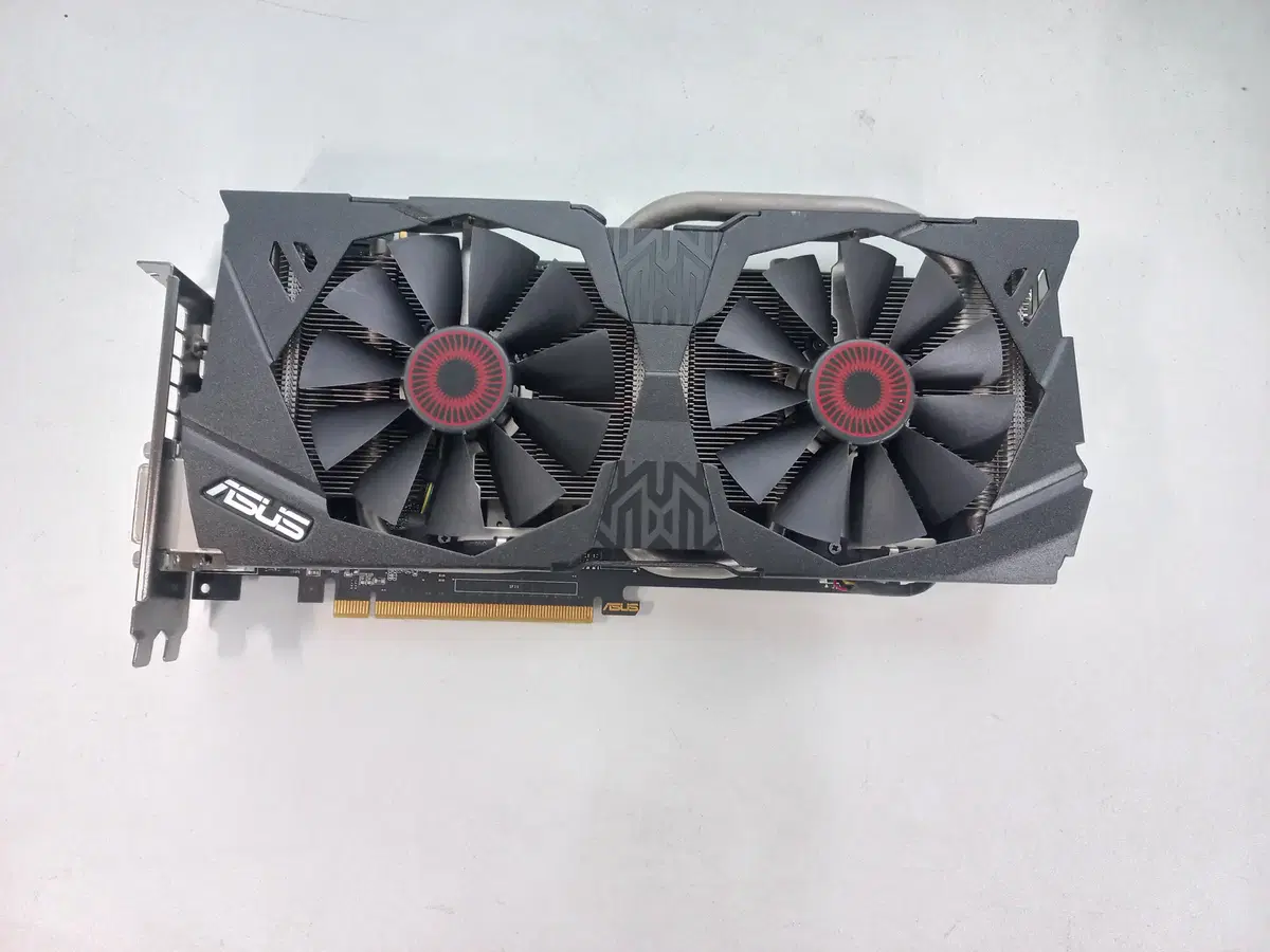 ASUS STRIX 지포스 GTX970 DC2 OC D5 4GB