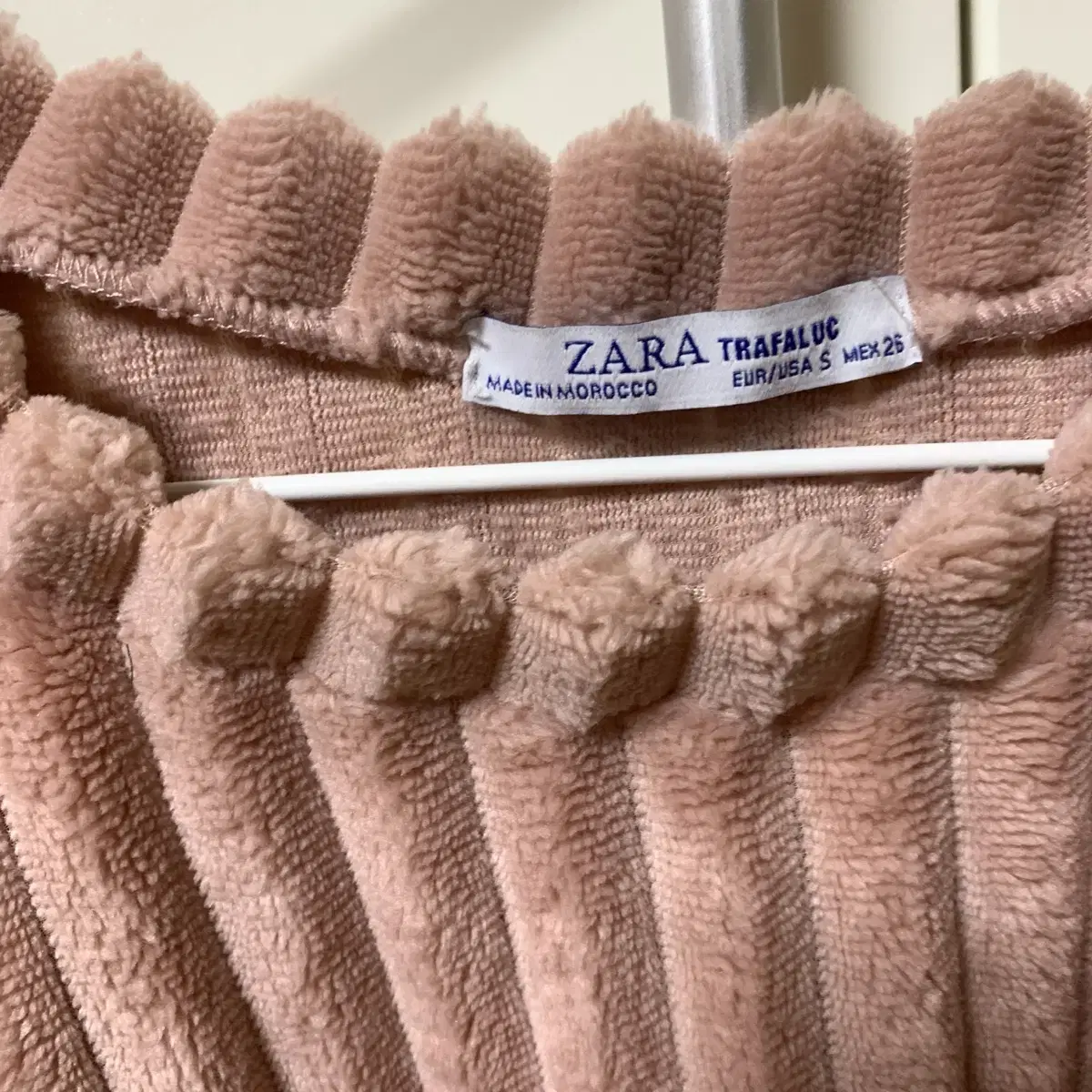 ZARA 플리스 탑