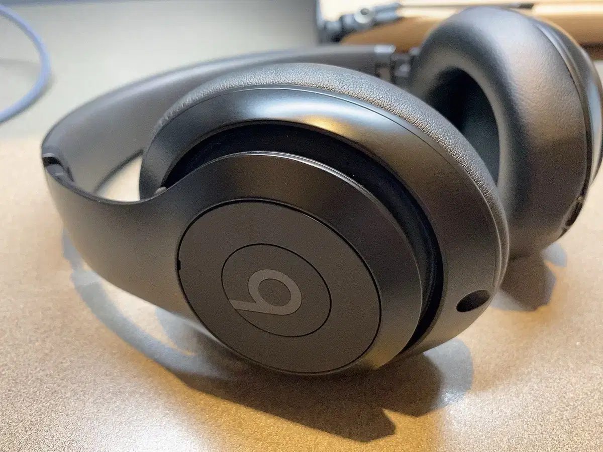 Beats Studio Pro (+Akepl)