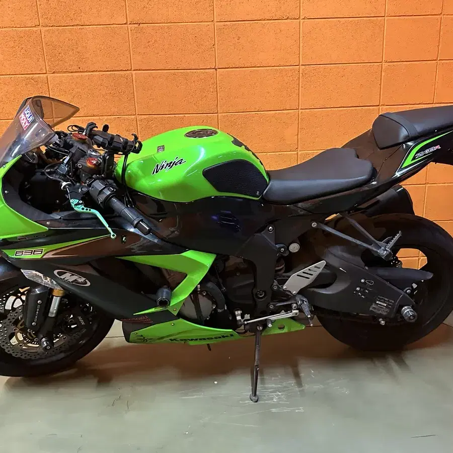 가와사키 닌자 zx6r