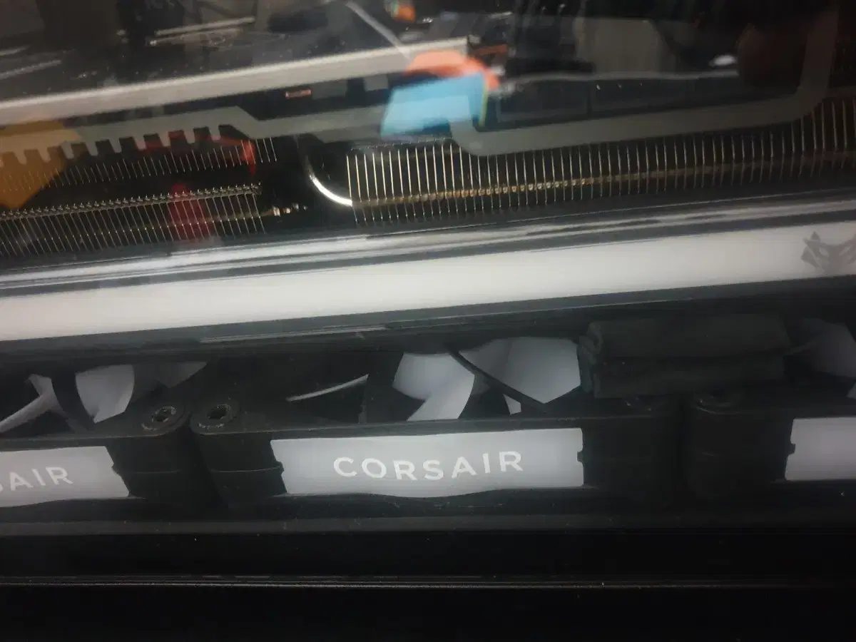 CORSAIR iCUE LINK RX120 RGB 스타터킷