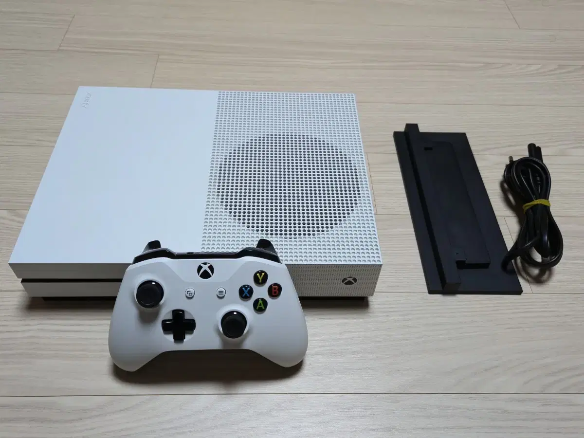 XBOX ONE S 1TB 판매