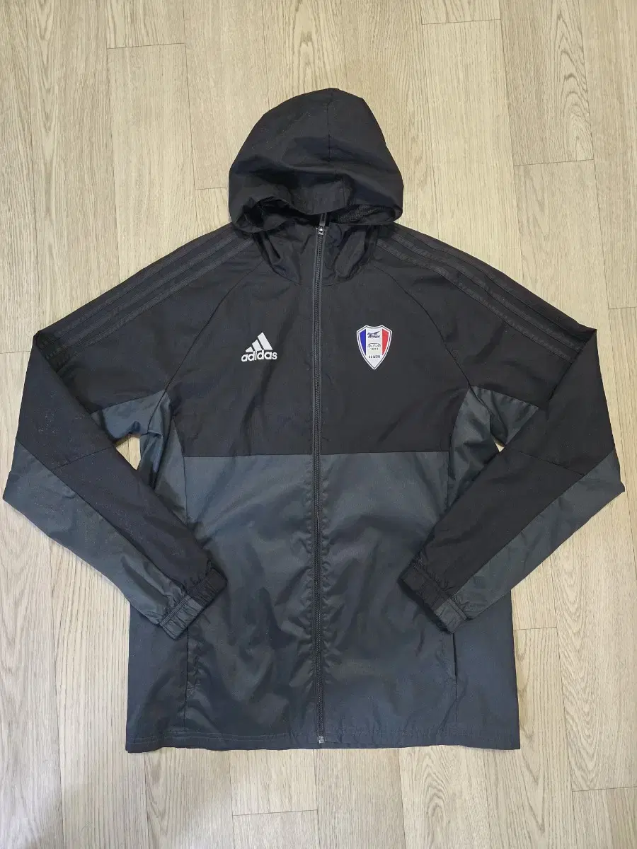 Suwon Samsung Tiro 17 Rain Jacket Windbreaker 105