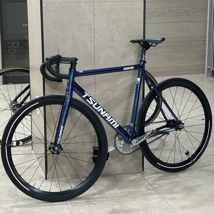 Sold Out) Tsunami SNM100 Chameleon for sale or trade