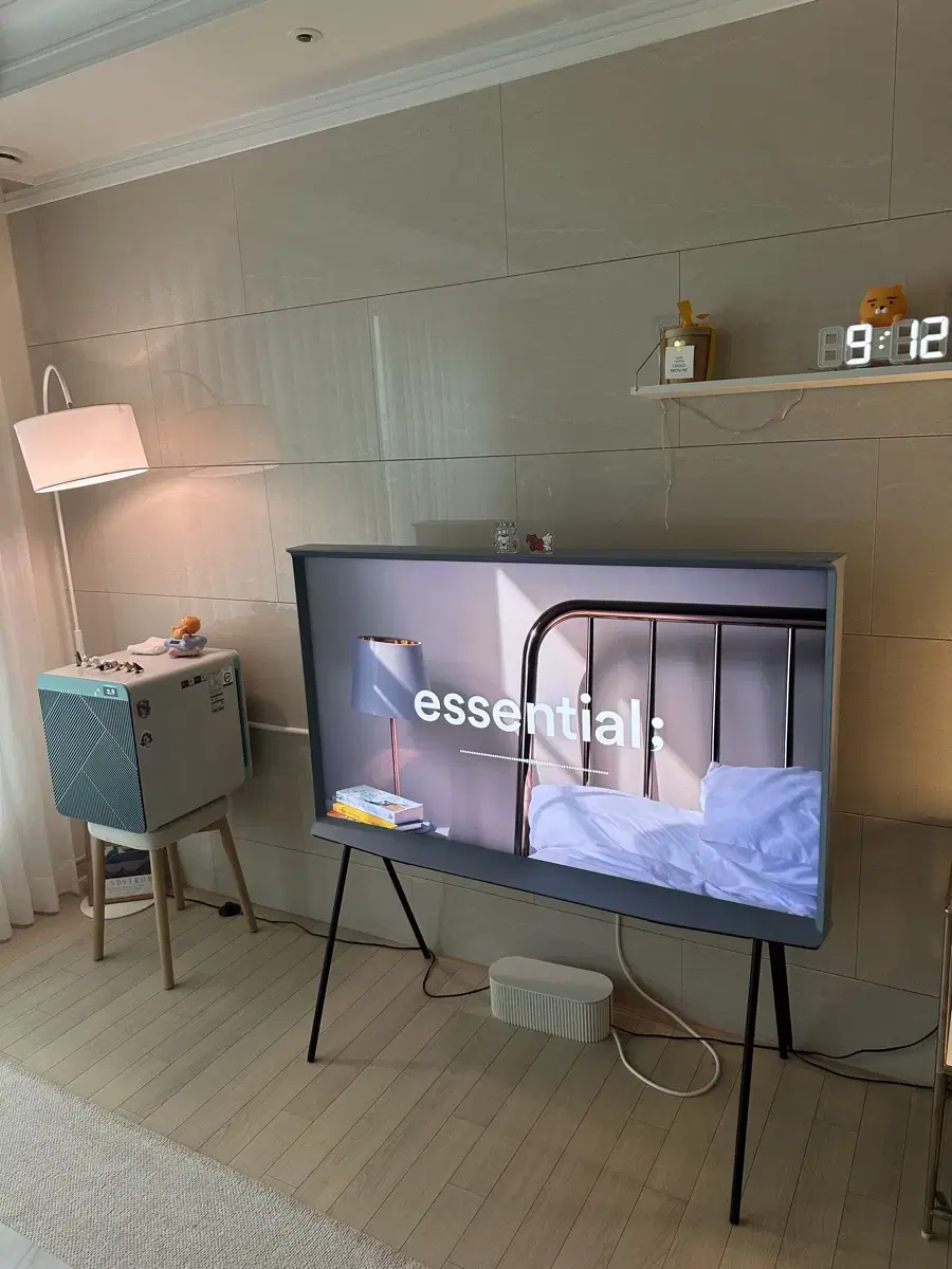 삼성 세리프TV 55인치 팝니다