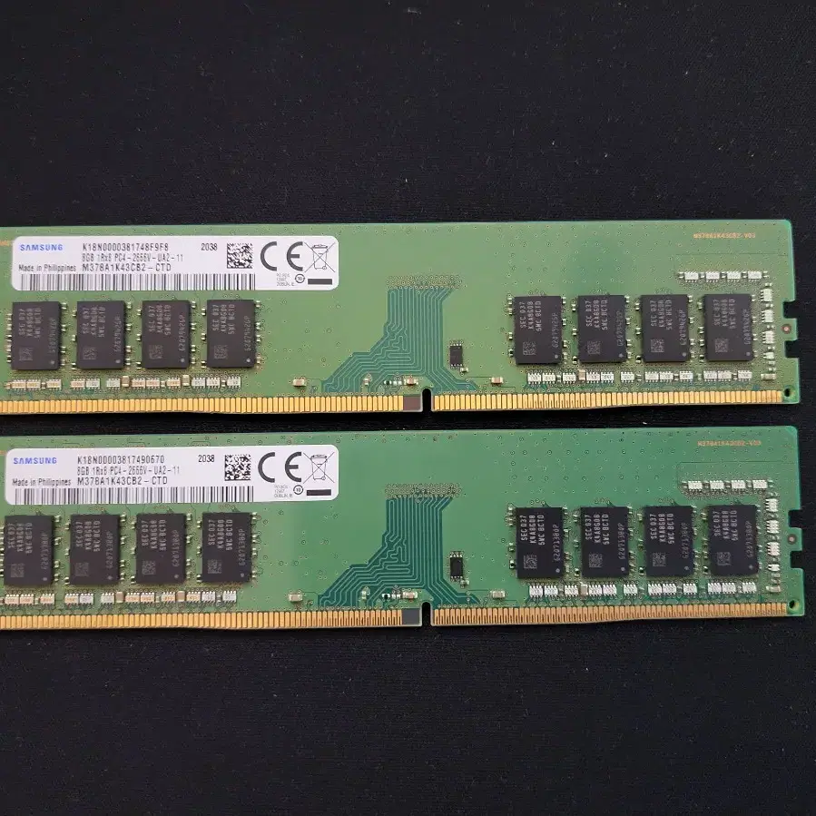 삼성 DDR4 8GB PC4 2666V 16GB(8GB두개) 단면램