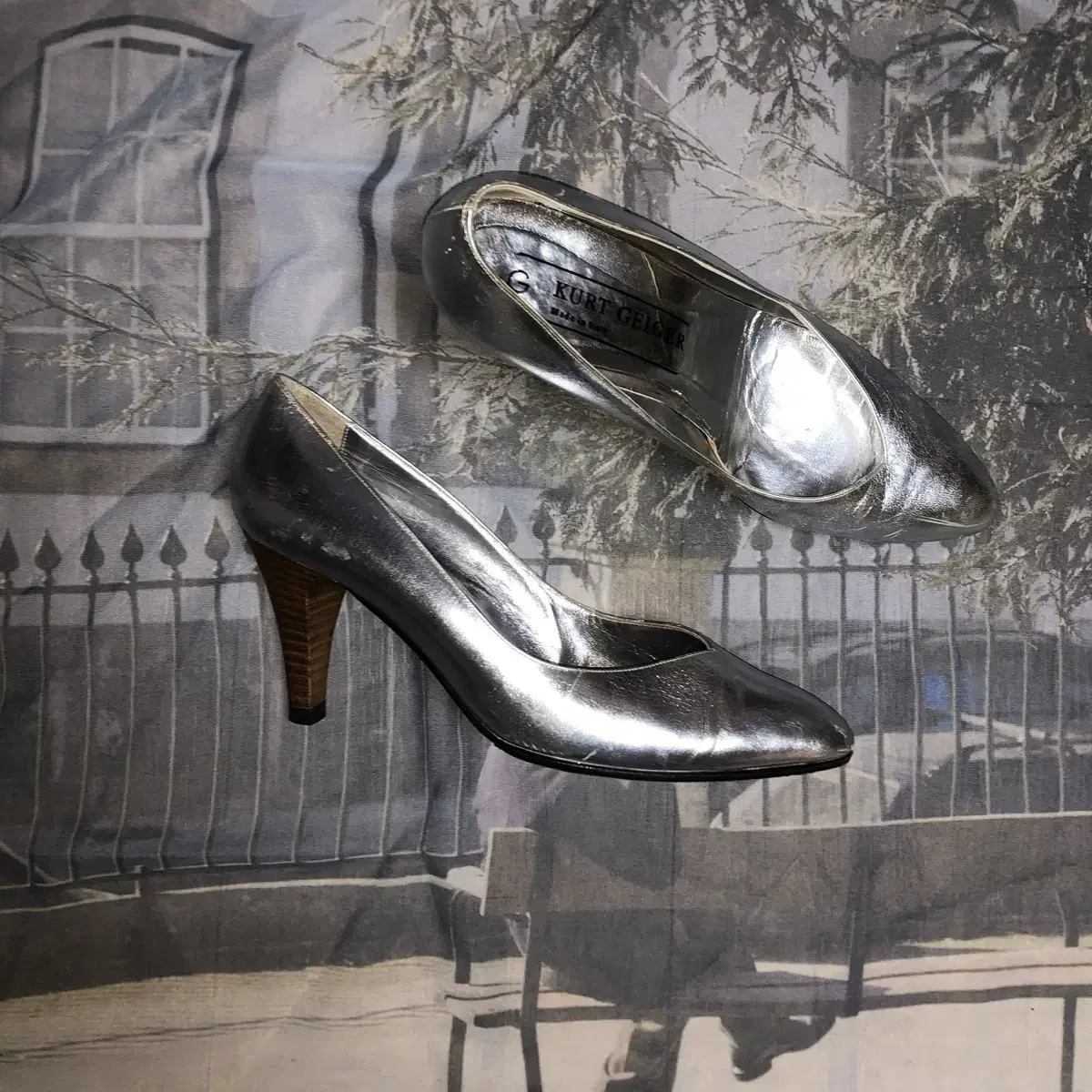 Vintage Kurt geiger silver heels