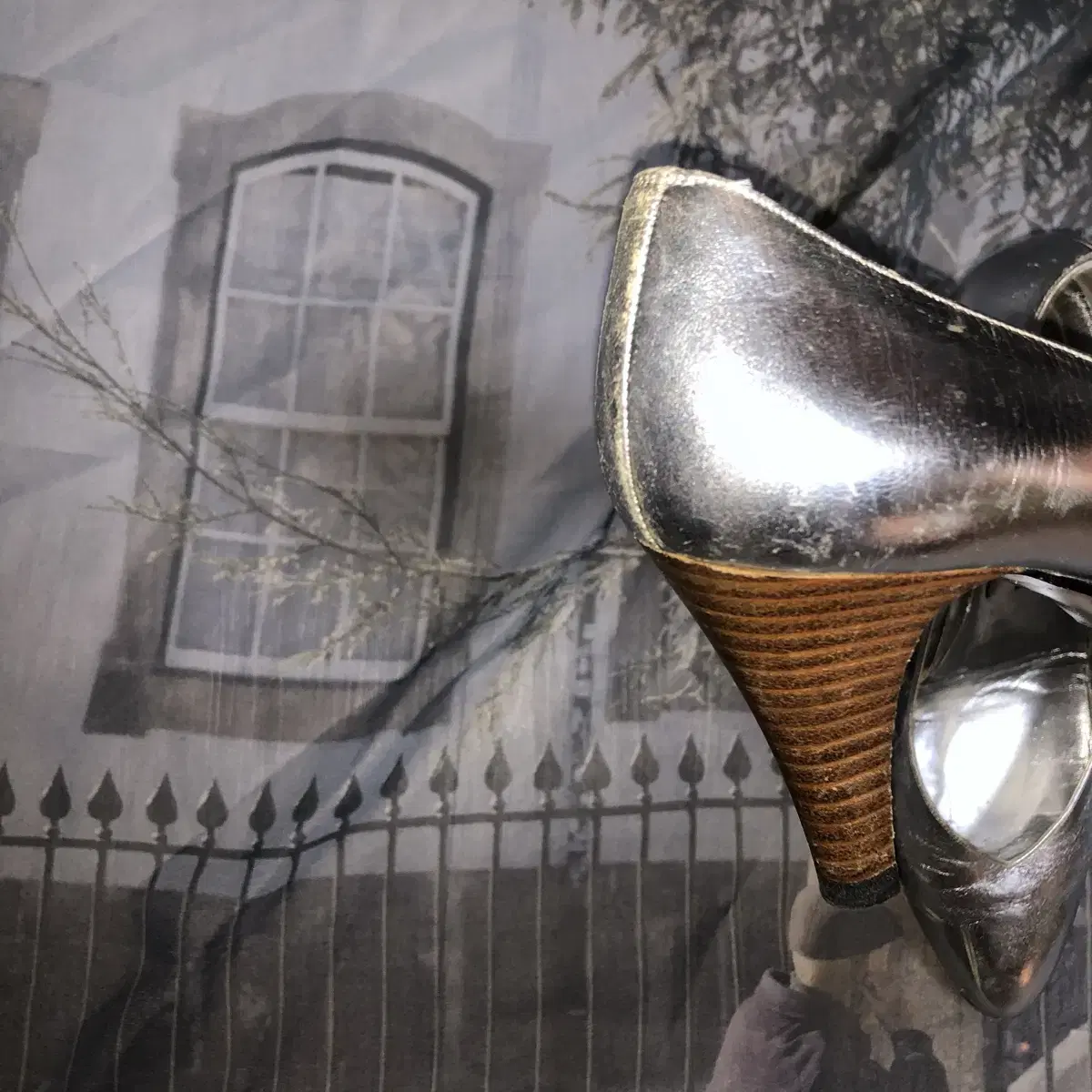 Vintage Kurt geiger silver heels