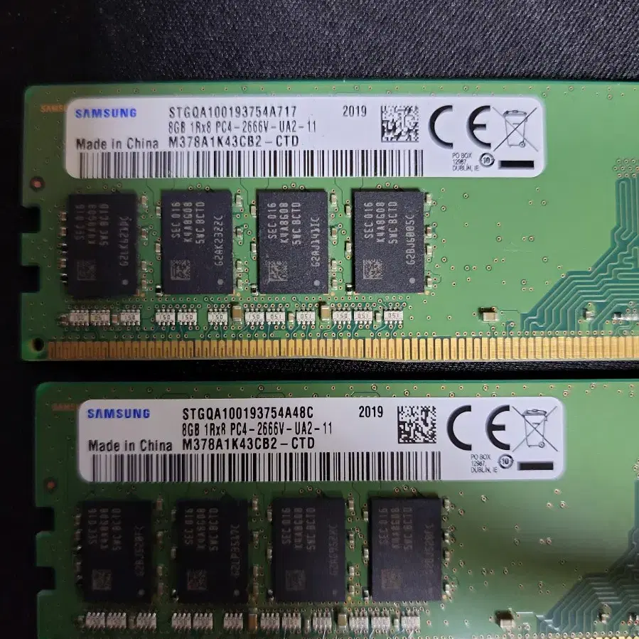 삼성 DDR4 8GB PC4 2666V 16GB(8GB두개) 단면램