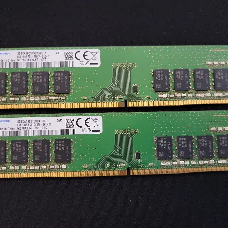 삼성 DDR4 8GB PC4 2666V 16GB(8GB두개) 단면램