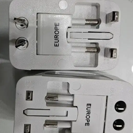 외국여행  멀티어댑터 usb