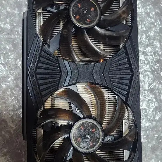 그래픽카드 RTX 2070 8GB