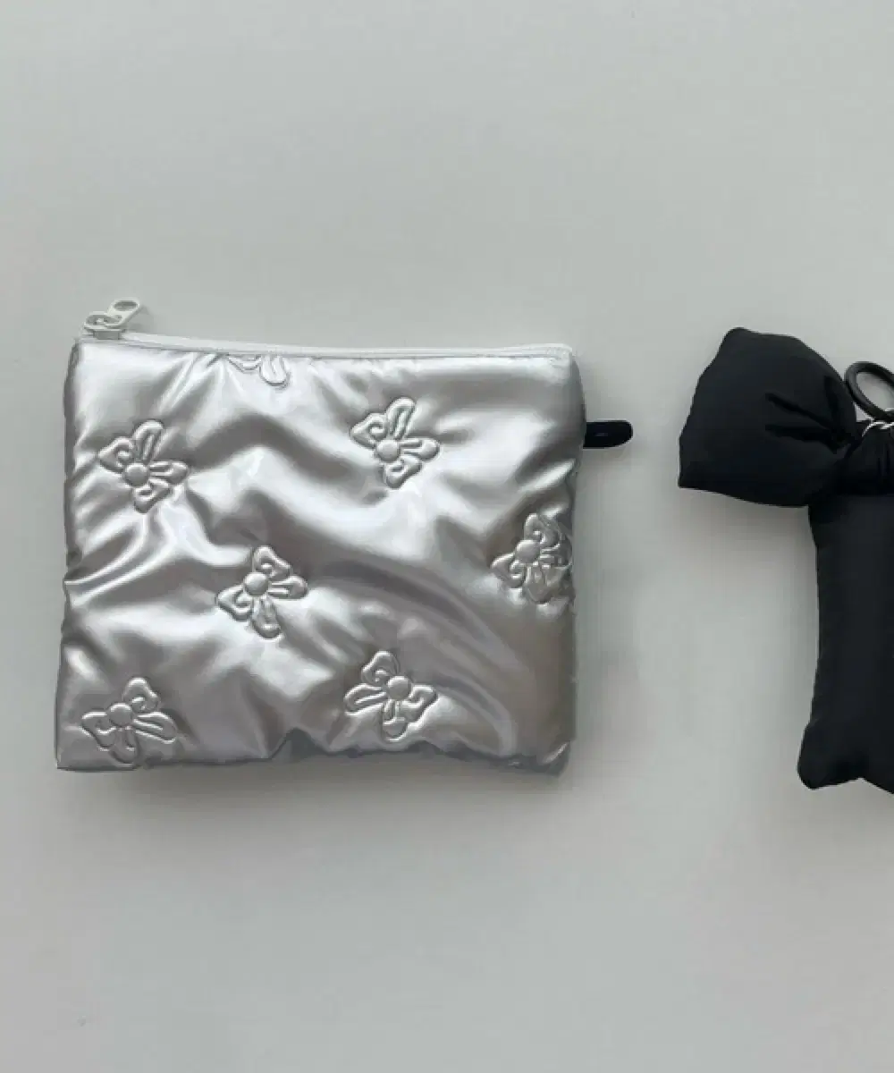 Balecore Ribbon Pouch (4 colors)