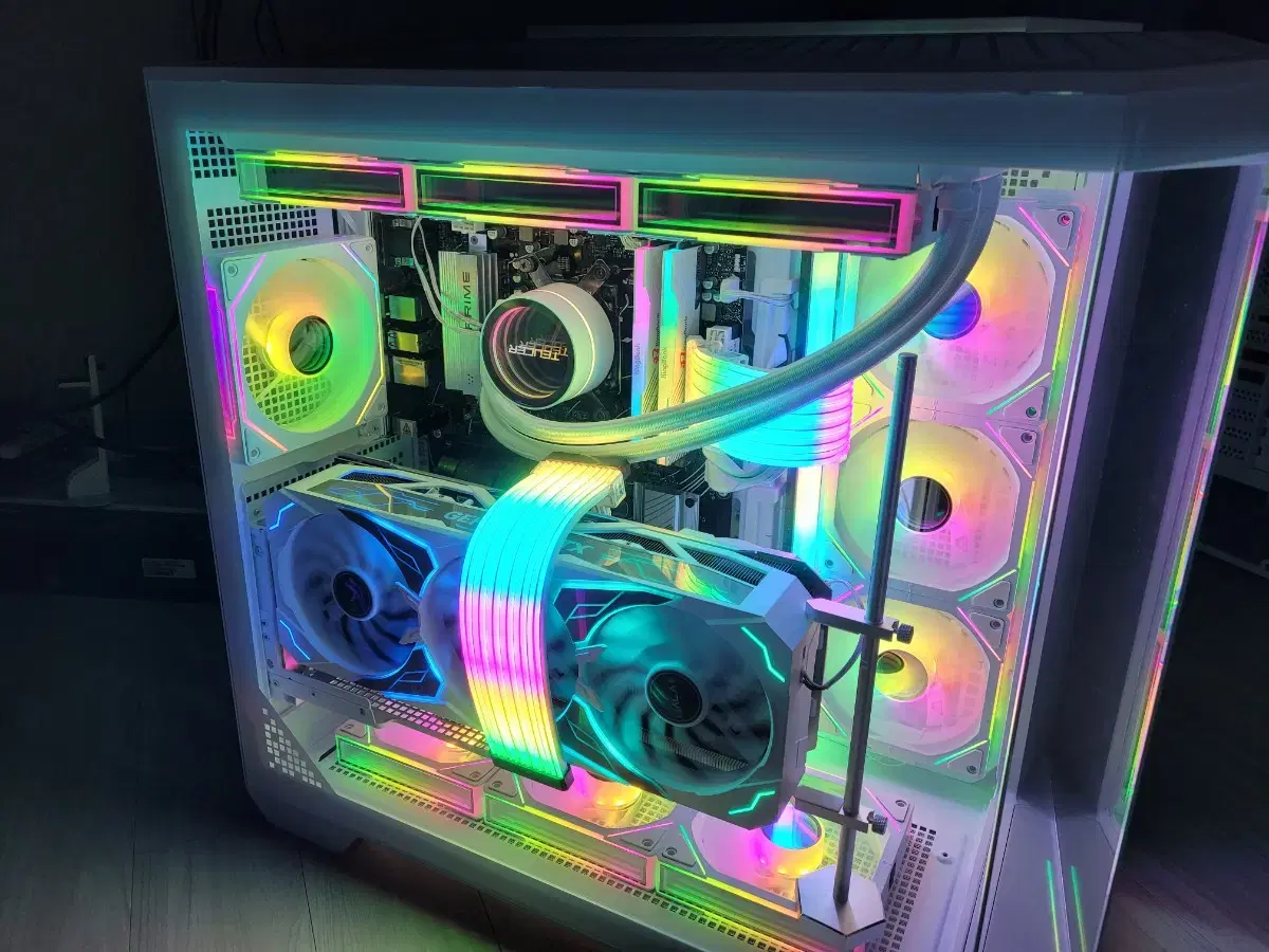 7800x3d rtx4080슈퍼 본체