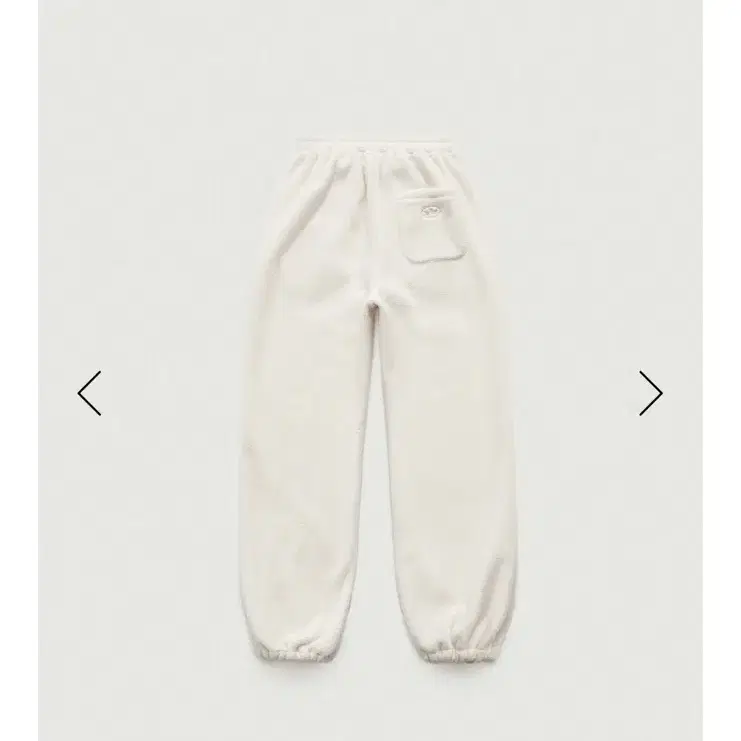 더바넷 Ivory Lappy Fleece Drawstring Pants