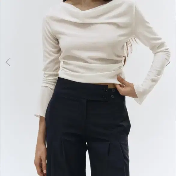 르에 Lea mirth row button slacks S size