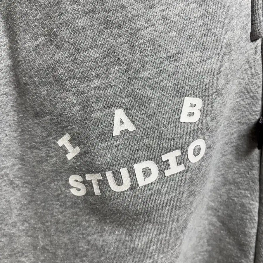 IAB Studio 그레이 스웻팬츠 L