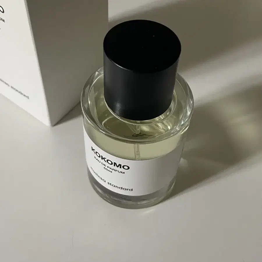 무신사 스탠다드 향수 코코모 EDP 50ml (새상품)