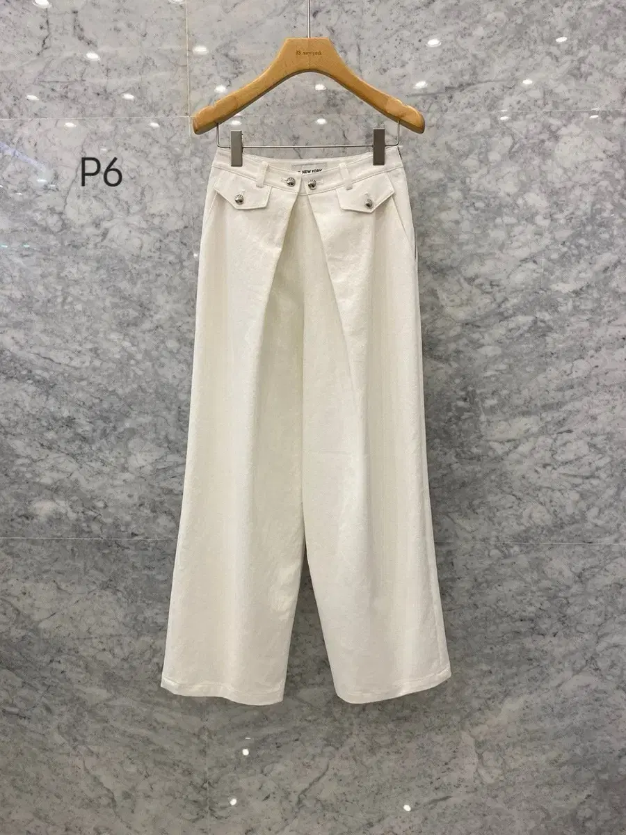 JS New York Style Sale (same-day shipping) sold out Pocket button pin-tuck wide-leg pants (size M)