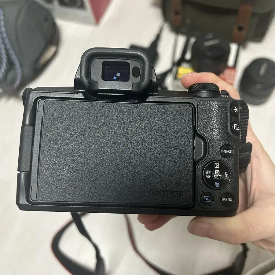 캐논eos m50풀박스+렌즈2개포함