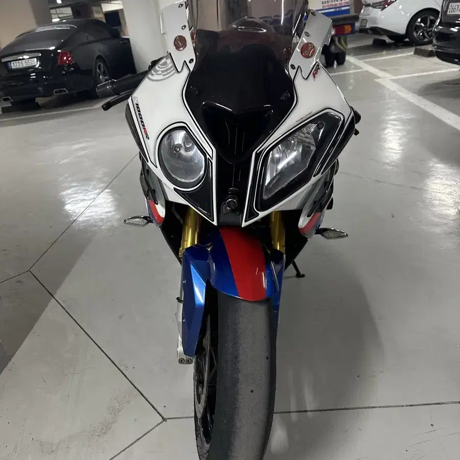 부산 BMW S1000RR