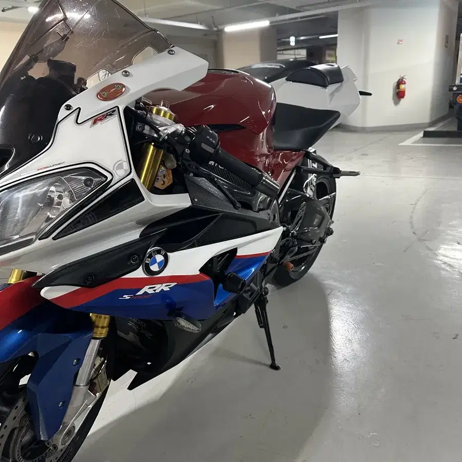 부산 BMW S1000RR