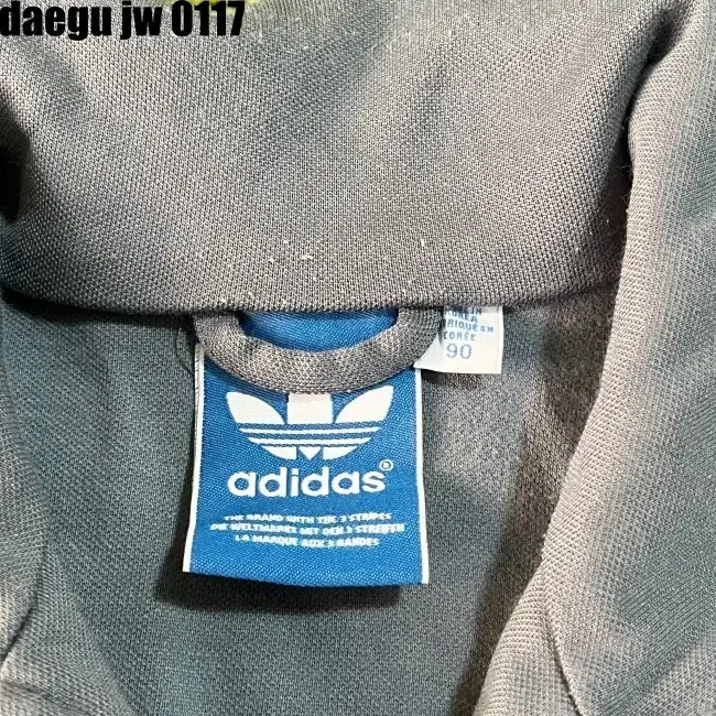 90 ADIDAS ZIPUP 아디다스 집업