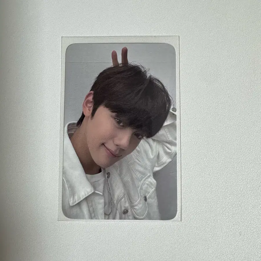 김규빈 YOUTH IN THE SHADE DIGIPACK Ver. KTO