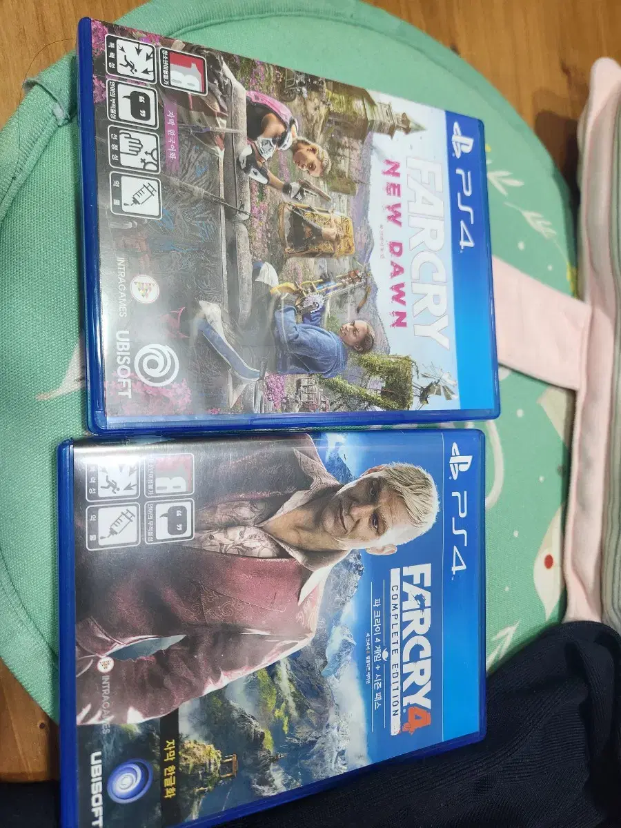 ps4 타이틀 파크라이4 컴플리트에디션, 뉴던(일괄판매)