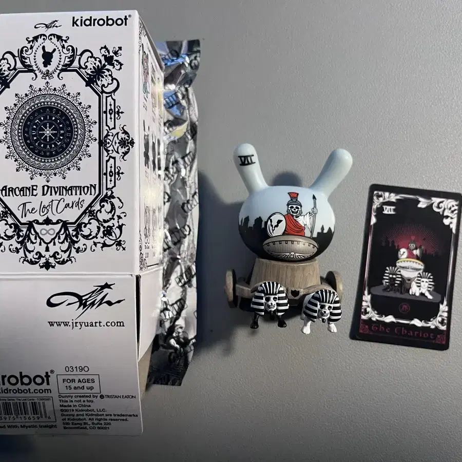 키드로봇 아케인 더니 시리즈2 the chariot (kidrobot)