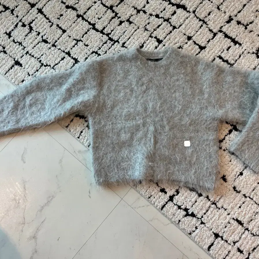 트리밍버드 앙고라 크롭 니트 (택포) angora crop knit