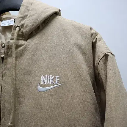 NIKE 나이키 후드 패딩 점퍼 22년식