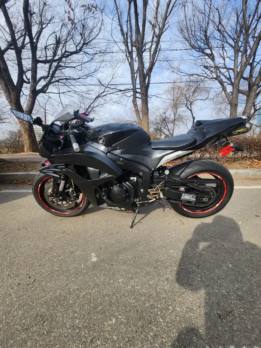 2007년식 cbr600rr 판매합니다.