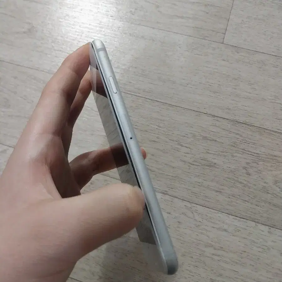 아이폰 6s 64gb