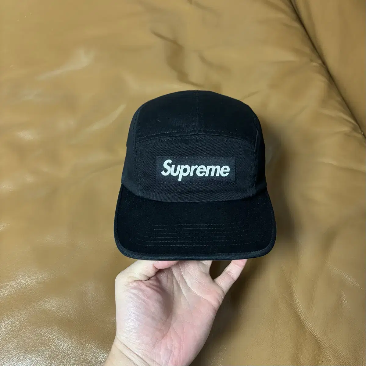 Supreme 슈프림 블랙 캠프캡 모자 (Washed Black)