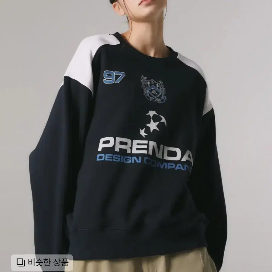 프렌다 STAR PDC UNIFORM SWEATSHIRT NAVY