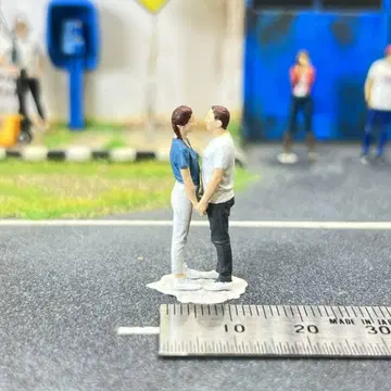 [BD-007]1/64 마주보는 남녀 피규어 미니어처 디오라마
