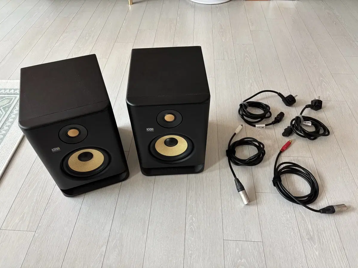 KRK ROKIT 5 스피커 1조 + 카나레 케이블