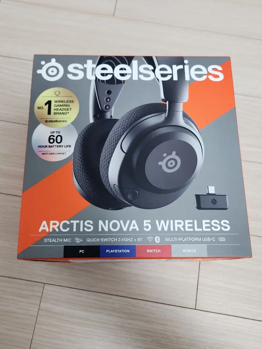 스틸시리즈 Arctis Nova 5 Wireless 무선 게이밍 헤드셋