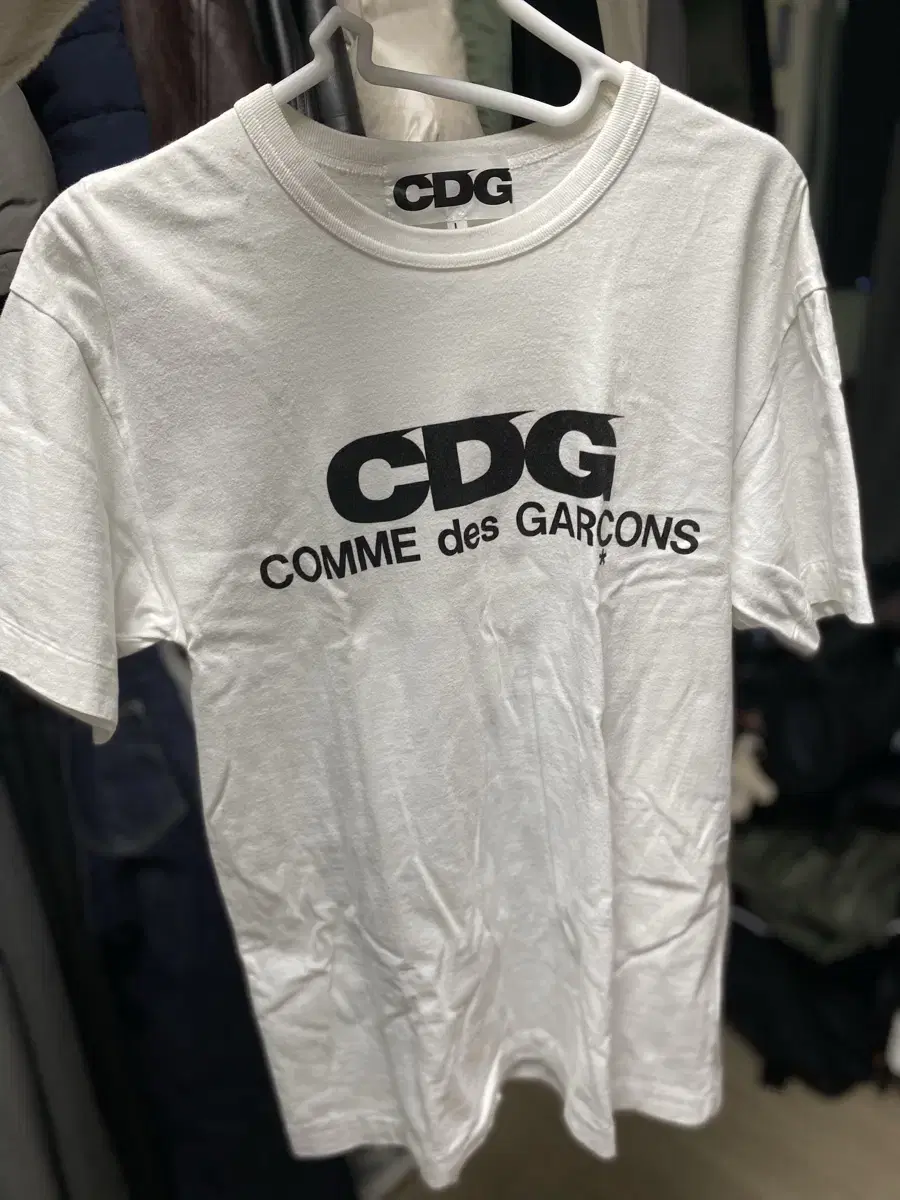 CDG(꼼데가르송) 반팔 L