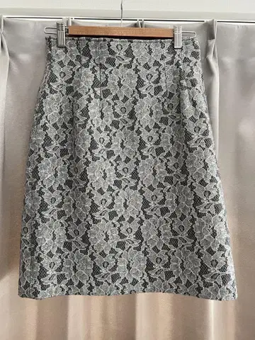 Debut de Fiore 타이트 스커트